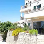 Philip Aparthotel Pylos